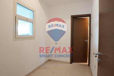 Villa in Al Ghadeer, Abu Dhabi, UAE 4 bedrooms, 307.2 sq.m. № 573011 - photo 13