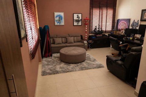 Huvila Jumeirah Village Circle, Dubai, Arabiemiraatit 3 makuuhuonetta, 242.94 m2 № 755117 - kuva 14