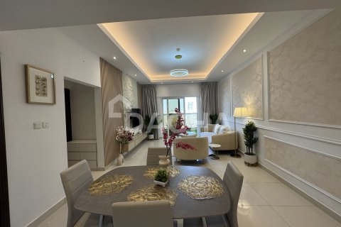 דירה ב Dubai Sports City, Dubai, איחוד האמירויות 2 חדרי שינה, 109 מ