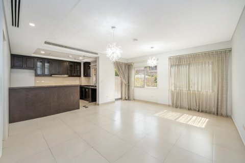 Таунхаус в Serena, Дубай, ОАЭ 3 спальни, 186м2 № 722802