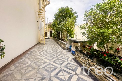 Vilë në The Villa, Dubai, Emiratet e Bashkuara Arabe 7 dhoma gjumi, 641.03 m2. № 733433 - Foto 21