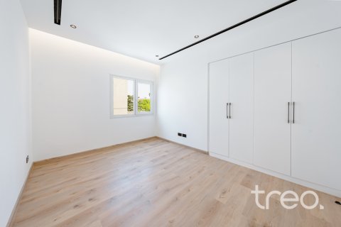 Villa te huur in Meadows, Dubai, VAE 5 slaapkamers, 50.17 vr.m., nr 733432 - foto 16