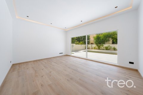Villa te huur in Meadows, Dubai, VAE 5 slaapkamers, 50.17 vr.m., nr 733432 - foto 7