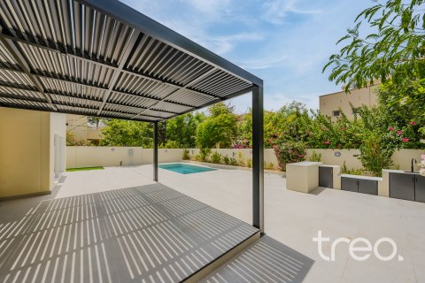 Villa te huur in Meadows, Dubai, VAE 5 slaapkamers, 50.17 vr.m., nr 733432 - foto 3