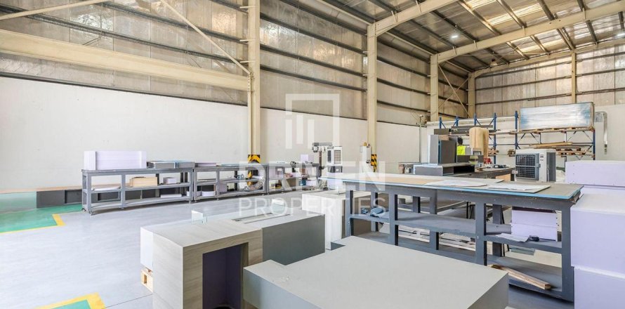Warenhuis in Jebel Ali, Dubai, VAE 2393.37 vr.m. nr 747066