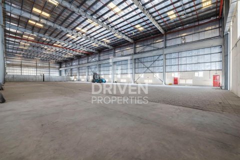 Skladište u gradu Jebel Ali, Dubai, UAE 4491.58 m2 Br. 747067
