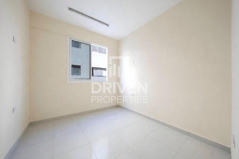 Darba nometne Jebel Ali, Dubaijā, AAE 3403.78 m2 Nr. 747071