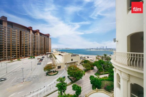 Lägenhet i Palm Jumeirah, Dubai, UAE 2 sovrum, 191.8 kvm Nr. 722744