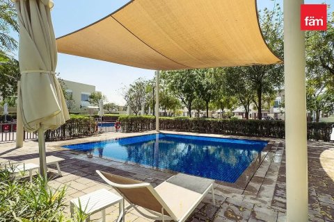 Διαμέρισμα σε Dubai, ΗΑΕ 3 υπνοδωμάτια, 216.4 τ.μ. Αρ. 722742 - φωτογραφία 17