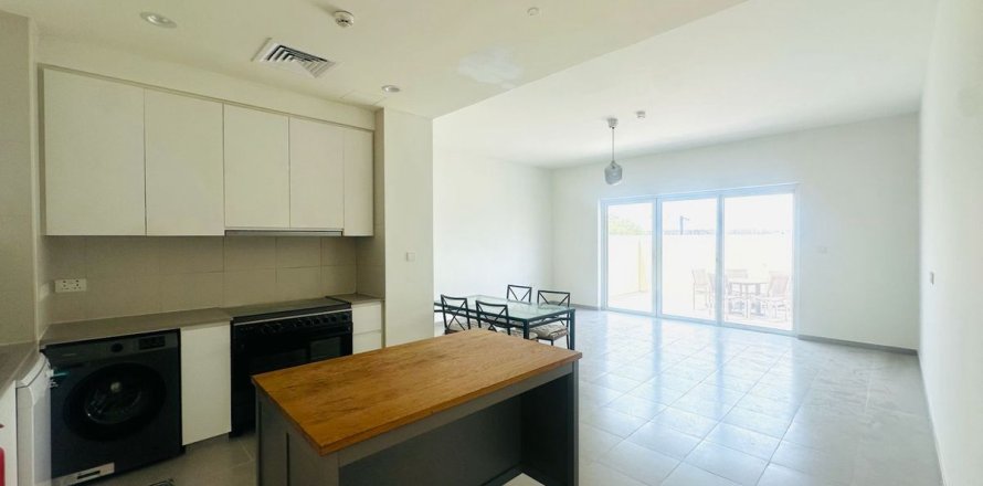 Διαμέρισμα σε Dubai, ΗΑΕ 3 υπνοδωμάτια, 216.4 τ.μ. Αρ. 722742