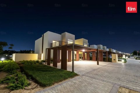 Διαμέρισμα σε Dubai, ΗΑΕ 3 υπνοδωμάτια, 216.4 τ.μ. Αρ. 722742 - φωτογραφία 18