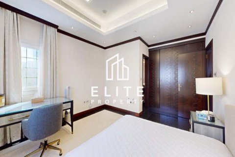 Villa in Dubai, UAE 6 bedrooms № 619915 - photo 25