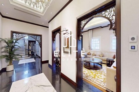 Villa in Dubai, UAE 6 bedrooms № 619915 - photo 22