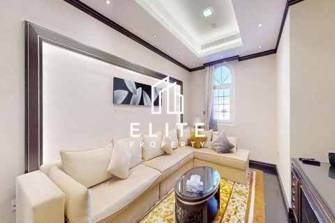 Villa in Dubai, UAE 6 bedrooms № 619915 - photo 18