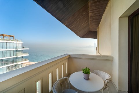 Apartmen di Palm Jumeirah, Dubai, UAE 1 bilik tidur, 75 meter persegi № 701759 - foto 2