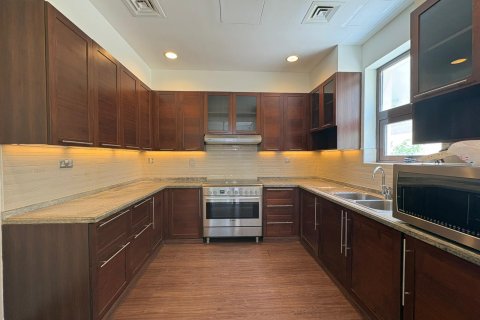 Villa à vendre à  Dubai, EAU 3 chambres, 302 m2 № 701755 - photo 6