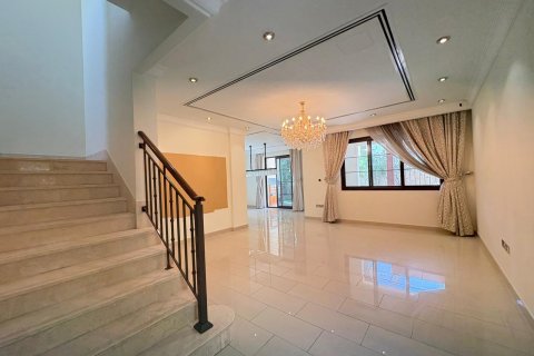 Villa à vendre à  Dubai, EAU 3 chambres, 302 m2 № 701755 - photo 3