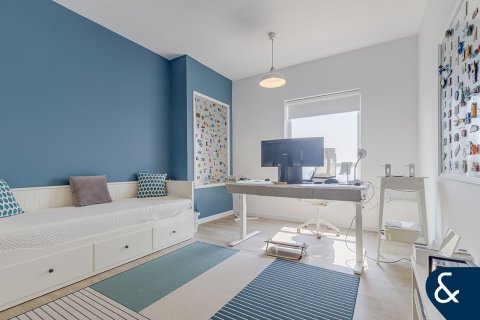 Apartment in Jumeirah Beach Residence, Dubai, UAE 2 bedrooms, 123 sq.m. № 666582 - photo 22