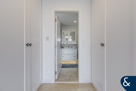 Apartment in Jumeirah Beach Residence, Dubai, UAE 2 bedrooms, 123 sq.m. № 666582 - photo 19