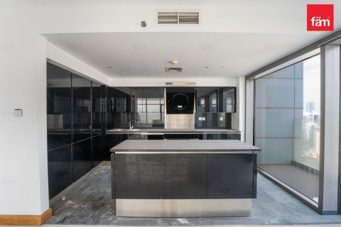 Apartment in Dubai, UAE 1 bedroom, 171.1 sq.m. № 720954 - photo 13