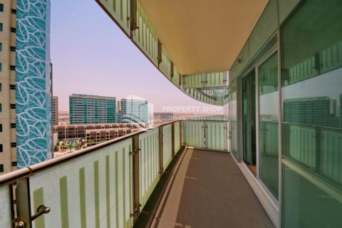 Appartamento a Al Raha Beach, Abu Dhabi, EAU 4 camere da letto, 230 mq. № 716669