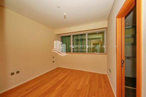 Apartament de închiriat în Al Raha Beach, Abu Dhabi, EAU 4 dormitoare, 230 mp. №716669 - poză 4