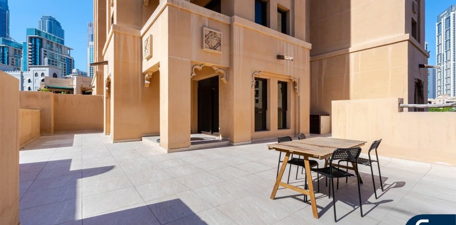 Lägenhet i Old Town, Dubai, UAE 1 sovrum, 210 kvm Nr. 671248