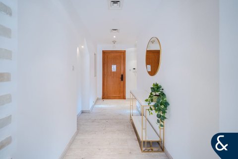 Lägenhet till försäljning i Old Town, Dubai, UAE 1 sovrum, 210 kvm Nr. 671248 - fotografi 10