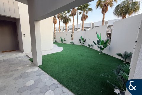 Radový dom v Mohammed Bin Rashid City, Dubai, SAE 4 spálne, 306 m2 č. 671343 - Fotografia 5