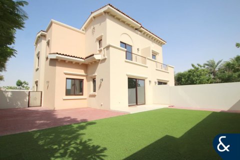 Villa itt: Reem, Dubai, EAE, 4 hálószoba, 237 m², azonosító: 671448 - fénykép 2
