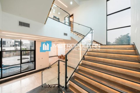 Vila na Yas Island, Abu Dhabi, SAE 6 ložnice, 982.6 m² Č.: 686423 - fotografie 8