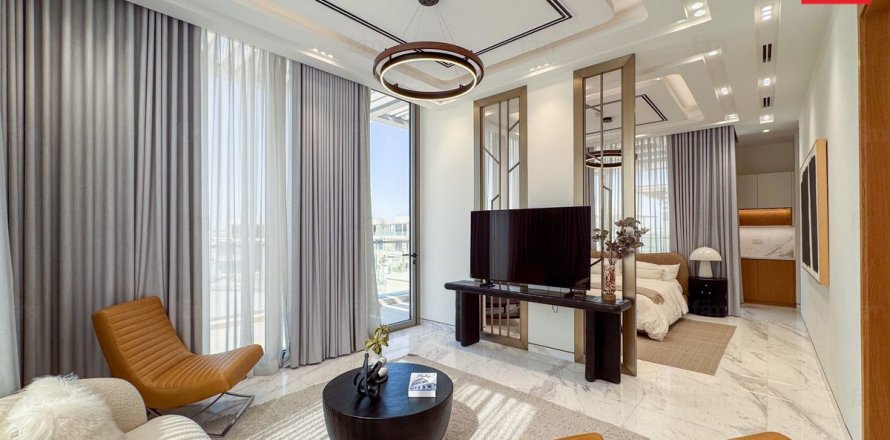 Villa itt: Dubai, EAE, 5 hálószoba, 672 m², azonosító: 686197
