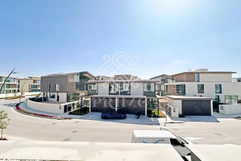 Városi lakóépület itt: Dubai, EAE, 3 hálószoba, 255 m², azonosító: 712608 - fénykép 2
