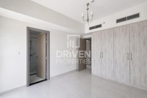 Apartmen di Meydan, Dubai, UAE 2 bilik tidur, 108.6 meter persegi № 768619 - foto 6