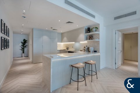 شقة للبيع في نخلة جميرا، دبي، الإمارات العربية المتحدة 2 غرفة نوم ، 175 متر مربع ، رقم 667118 - صورة 1