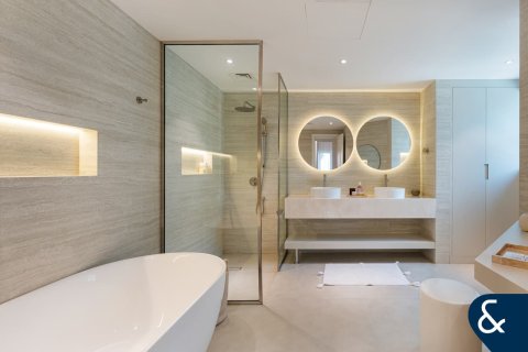 شقة للبيع في نخلة جميرا، دبي، الإمارات العربية المتحدة 2 غرفة نوم ، 175 متر مربع ، رقم 667118 - صورة 11