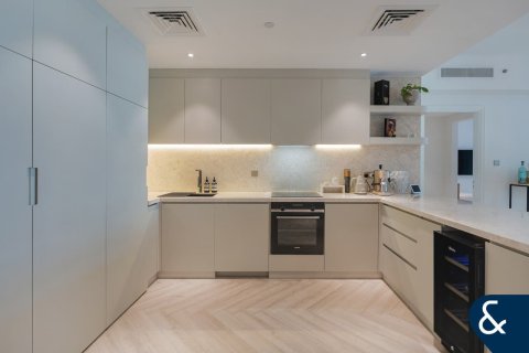 شقة للبيع في نخلة جميرا، دبي، الإمارات العربية المتحدة 2 غرفة نوم ، 175 متر مربع ، رقم 667118 - صورة 4