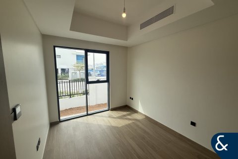 Řadový dům v Damac Lagoons, Dubai, SAE 5 ložnice, 210 m² Č.: 667119 - fotografie 11