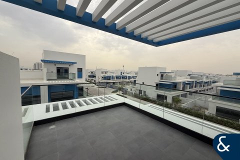 Řadový dům v Damac Lagoons, Dubai, SAE 5 ložnice, 210 m² Č.: 667119 - fotografie 7