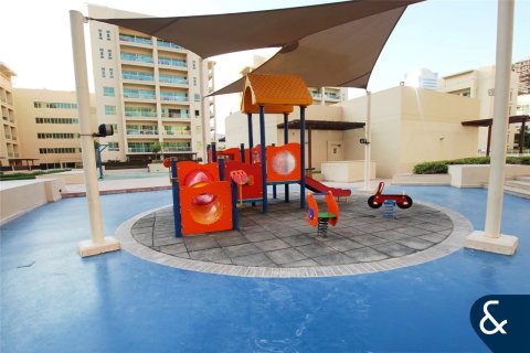 Apartamento en venta en Greens, Dubai, EAU 1 dormitorio, 70 m2 № 667115 - foto 12