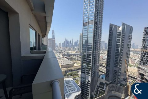 Appartement te koop in Downtown Dubai (Downtown Burj Dubai), Dubai, VAE 2 slaapkamers, 127 vr.m., nr 667116 - foto 1