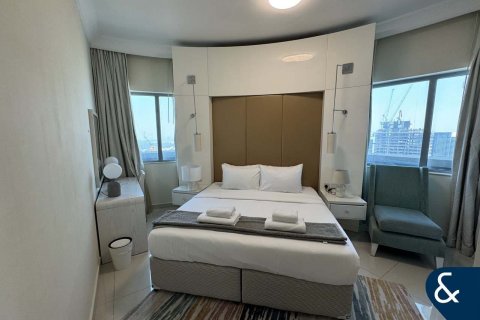 Appartement te koop in Downtown Dubai (Downtown Burj Dubai), Dubai, VAE 2 slaapkamers, 127 vr.m., nr 667116 - foto 4