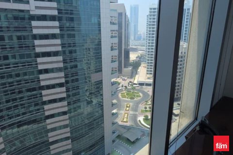 Zyrë në Dubai, Emiratet e Bashkuara Arabe 99.7 m2. № 645754 - Foto 1