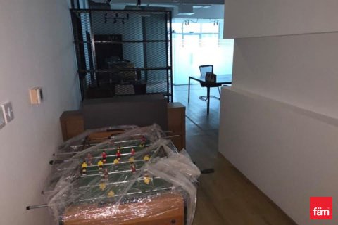 Zyrë në Dubai, Emiratet e Bashkuara Arabe 99.7 m2. № 645754 - Foto 12