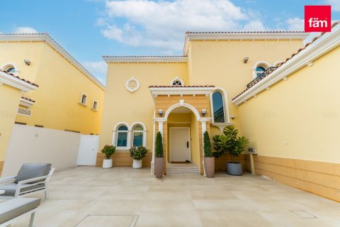 Vilë në Dubai, Emiratet e Bashkuara Arabe 3 dhoma gjumi, 666.3 m2. № 645756 - Foto 26