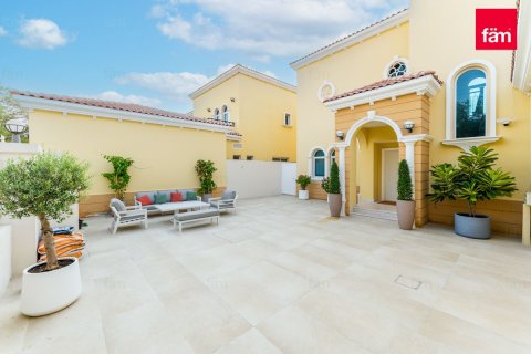 Vilë në Dubai, Emiratet e Bashkuara Arabe 3 dhoma gjumi, 666.3 m2. № 645756 - Foto 27