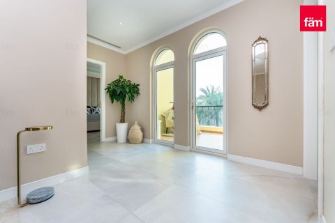 Vilë në Dubai, Emiratet e Bashkuara Arabe 3 dhoma gjumi, 666.3 m2. № 645756 - Foto 14