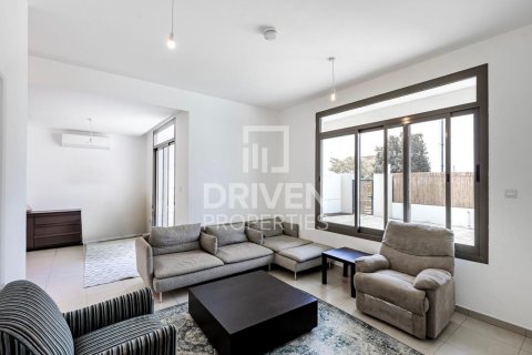 تاون هاوس للبيع في Town Square، دبي، الإمارات العربية المتحدة 3 غرفة نوم ، 204 متر مربع ، رقم 683720 - صورة 3