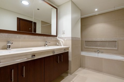 Apartment sa Downtown Dubai (Downtown Burj Dubai), UAE 2 silid-tulugan, 135 sq.m. № 699622 - larawan 15