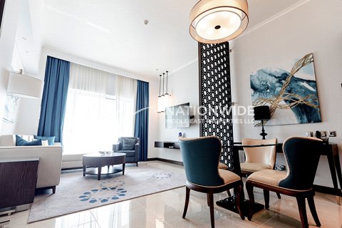 Apartment in Abu Dhabi, UAE 1 bedroom, 97 sq.m. № 647169 - photo 6